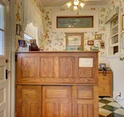 Bybee's Historic Inn hotel detail image 4