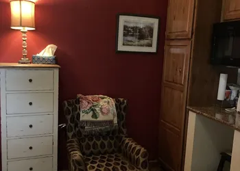 All Seasons Treehouse Village hotel thumbnail 2