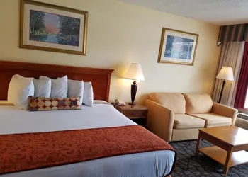 Sun Inn & Suites hotel thumbnail 2