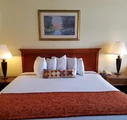 Sun Inn & Suites hotel detail image 5