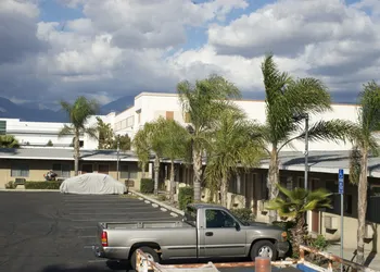 Sands Motel hotel thumbnail 8