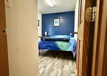 Moose Tracks B & B hotel thumbnail 3