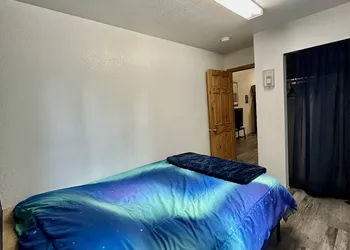Moose Tracks B & B hotel thumbnail 4