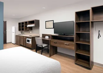 WoodSpring Suites Chicago Tinley Park hotel thumbnail 7