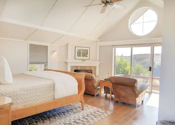 SCP Mendocino Coast Lodge hotel thumbnail 3