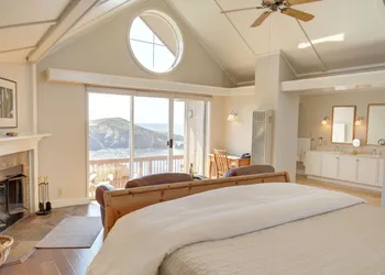 SCP Mendocino Coast Lodge hotel thumbnail 4