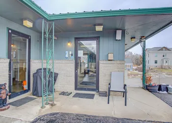 Bel Aire Motel Chamberlain Near Missouri River I 90 hotel thumbnail 2