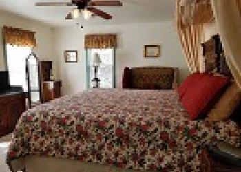 Aldrich House Bed & Breakfast hotel thumbnail 2