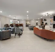 La Quinta Inn & Suites by Wyndham Greenville Woodruff Rd. hotel detail image 4