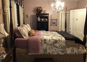 Angie's B&B hotel thumbnail 8
