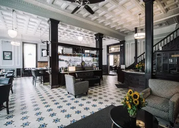 The Continental Hotel hotel thumbnail 2