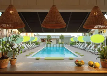 The Maidstone New Orleans hotel thumbnail 7