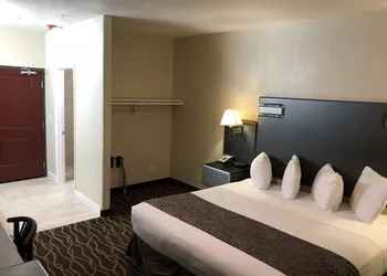 Casa Royal Inn hotel thumbnail 5