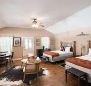 The Salado Inn Kolb Suite hotel detail image 4
