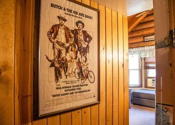 Eagle's Nest Lodge hotel thumbnail 4