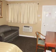 Village Inn & Suites hotel detail image 4