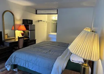 Lemon Inn hotel thumbnail 4