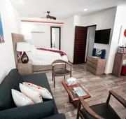 Hotel Paradise Suites hotel detail image 4