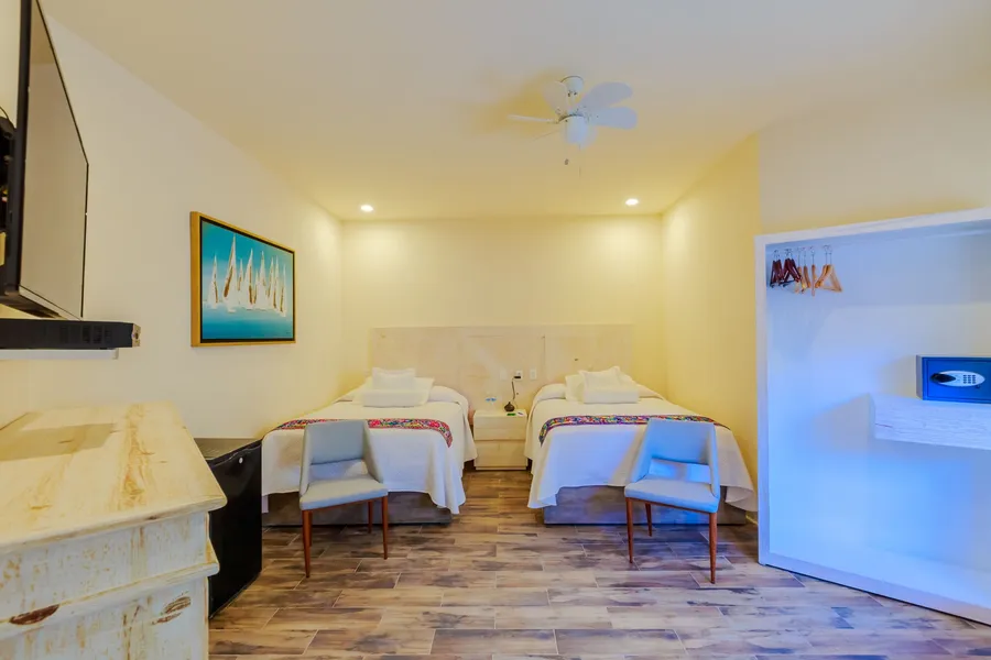 Hotel Paradise Suites hotel detail image 6