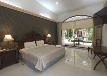 Hotel Villa Florencia hotel thumbnail 7