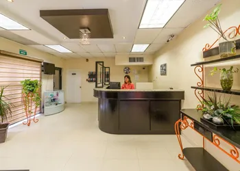 Hotel Sntenario hotel thumbnail 2