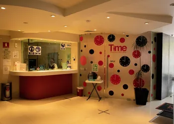 Love Hotel Kron hotel thumbnail 2