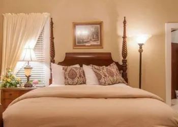 Blessings on State Bed & Breakfast hotel thumbnail 2