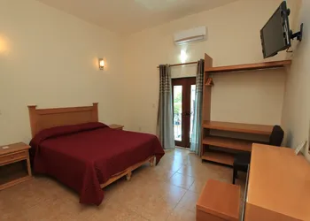 Hotel Santa Rita hotel thumbnail 8