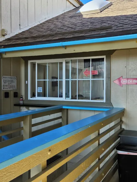 Huntington Surf Inn hotel detail image 2