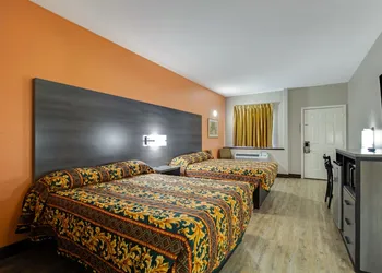 Executive Inn & Suites hotel thumbnail 6