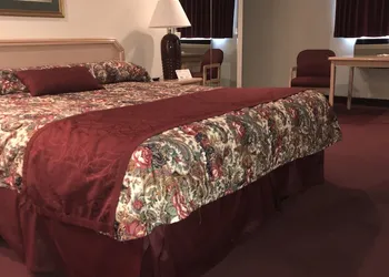 Thunderbird Motel hotel thumbnail 5