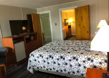 Edenbrook Motel hotel thumbnail 7