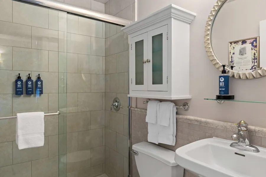 WorldMark Seattle - The Camlin hotel detail image 6