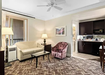 WorldMark Seattle - The Camlin hotel thumbnail 8