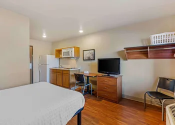 Extended Stay America Select Suites - Cleveland - Mentor hotel thumbnail 6