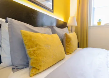 Auberge Aux deux Lions hotel thumbnail 6