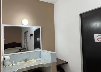 Hotel Moreno hotel thumbnail 7