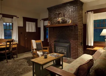 Belton Chalet hotel thumbnail 6