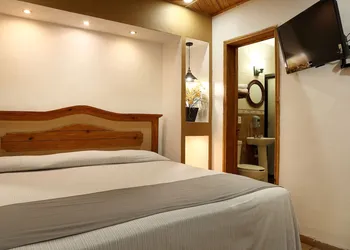 Mesón de Juan Valle hotel thumbnail 3