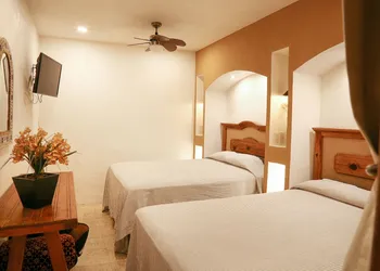 Mesón de Juan Valle hotel thumbnail 5