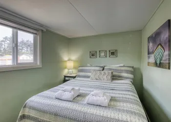 Ocean Spray Beach Resort hotel thumbnail 2