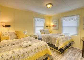 Ocean Spray Beach Resort hotel thumbnail 6