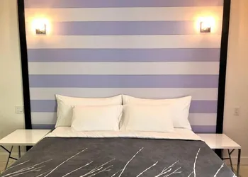 The Crystal Manatee hotel thumbnail 7