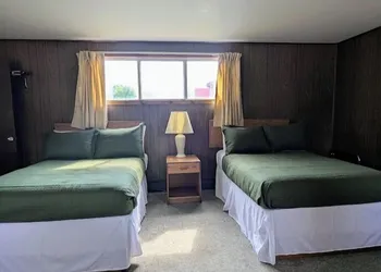 Cool City Motel hotel thumbnail 5