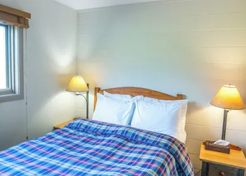 Blue River Motel hotel thumbnail 3
