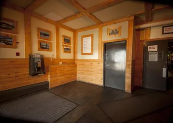 River Inn hotel thumbnail 3