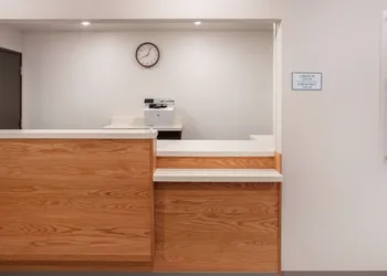 WoodSpring Suites Washington DC East Arena Drive hotel thumbnail 2