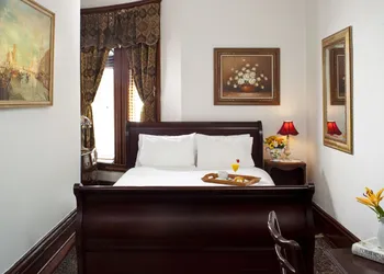 American Guest House hotel thumbnail 3