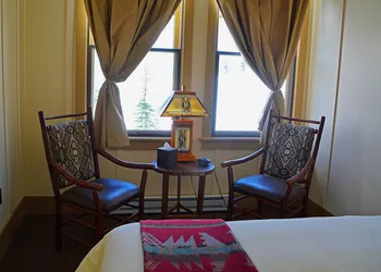 Paradise Inn hotel thumbnail 4