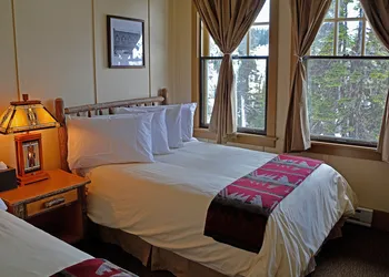 Paradise Inn hotel thumbnail 7